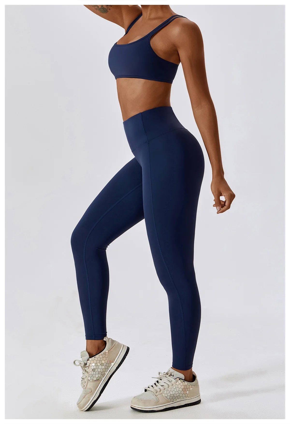 Force & Flow Fitness Set – Top and Legging for Power and Performance